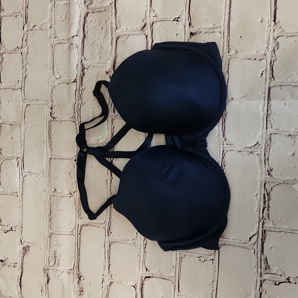 Victoria's Secret 34DD front close racerback design navy blue bra